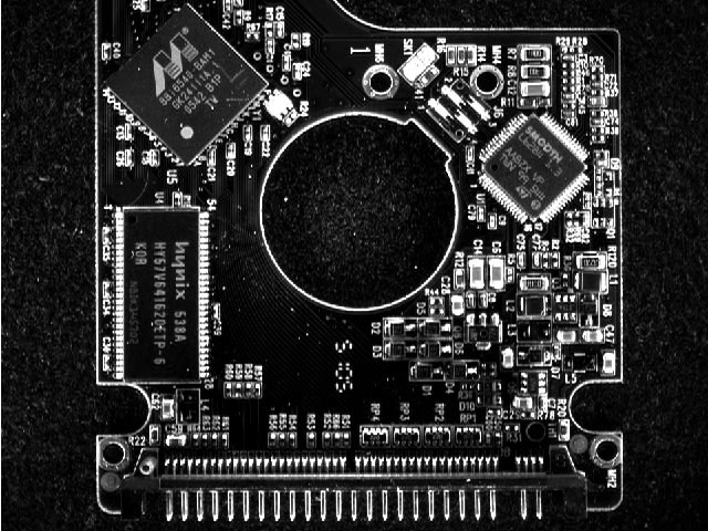 Dark field circuit board
